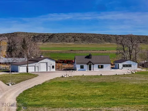Exterior - 1 Cabin Lane Rd, Absarokee, MT 59001 photo 2 of 4