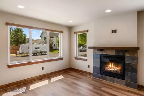 1607 Tempest Ct, Bozeman, MT 59718 photo 3