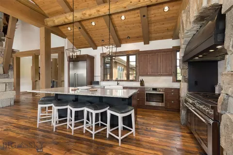 Kitchen - 164 Settlers Loop, Big Sky, MT 59716 photo 2 of 4