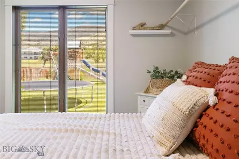 Bedroom - 104 Cedar Lk, Butte, MT 59701 photo 15 of 21