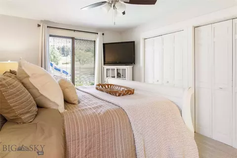 Bedroom - 104 Cedar Lk, Butte, MT 59701 photo 4 of 21
