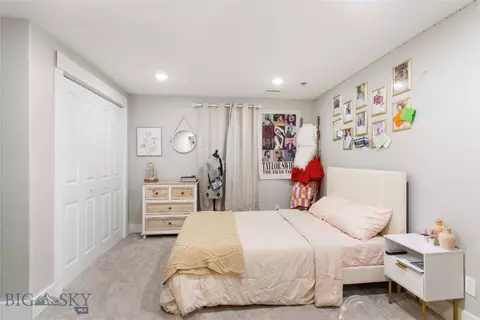 Bedroom - 104 Cedar Lk, Butte, MT 59701 photo 20 of 21