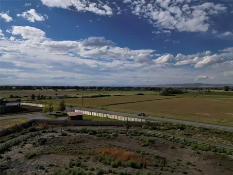 302 Swayback Ln, Bozeman, MT 59718