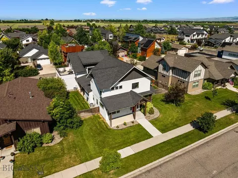 3139 Blackbird Dr, Bozeman, MT 59718