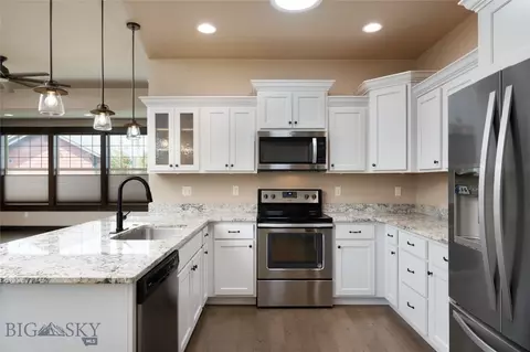 5479 Annie St, Bozeman, MT 59718 photo 5