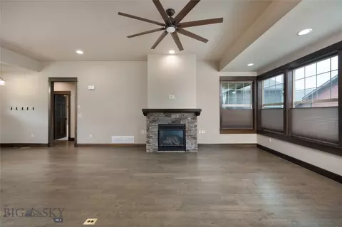 5479 Annie St, Bozeman, MT 59718 photo 10