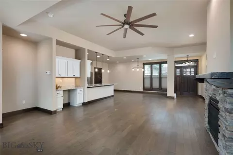 5479 Annie St, Bozeman, MT 59718 photo 4
