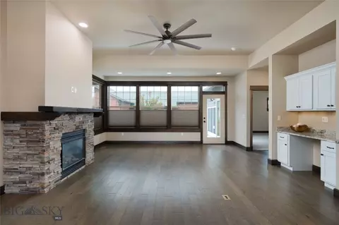 5479 Annie St, Bozeman, MT 59718 photo 3