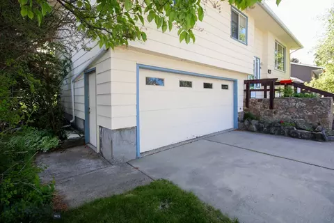 Exterior - 1716 S Rouse, Bozeman, MT 59715 photo 10 of 22