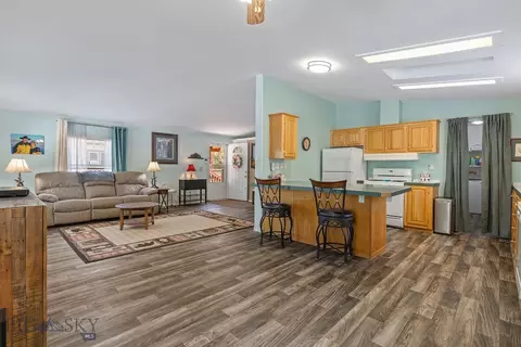 411 3rd Ave E, Three Forks, MT 59752 photo 5