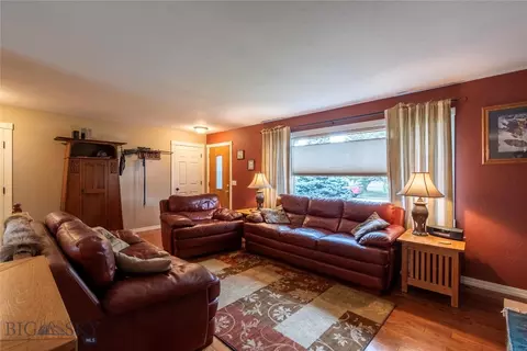 201 W 8th Ave, Big Timber, MT 59011 photo 9