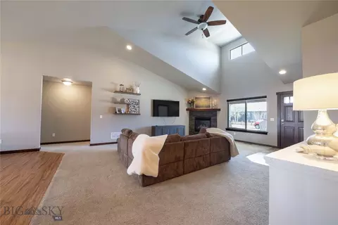 121 Scott Dr, Bozeman, MT 59718 photo 11