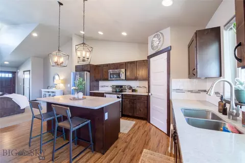 121 Scott Dr, Bozeman, MT 59718 photo 5