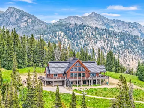 Exterior - 140 Upper Beehive Loop Rd, Big Sky, MT 59716 photo 1 of 13