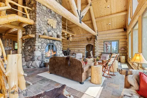 Living - 140 Upper Beehive Loop Rd, Big Sky, MT 59716 photo 3 of 14