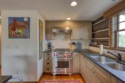 Kitchen - 17 Manitou Loop, Big Sky, MT 59716 photo 1 of 5