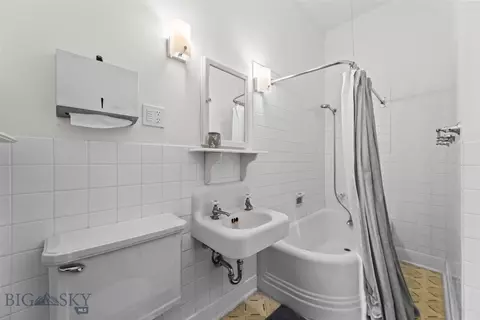 Bath - 319 S Willson, Bozeman, MT 59715 photo 5 of 8