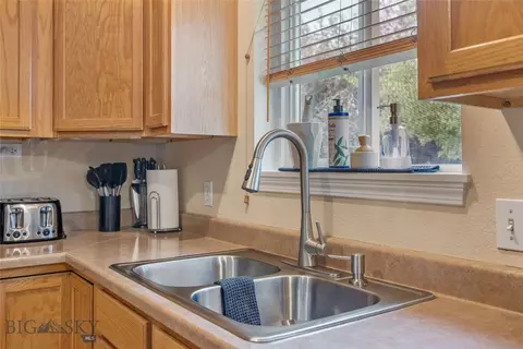2615 Daisy Dr, Bozeman, MT 59718 photo 14