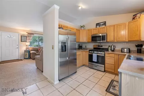 2615 Daisy Dr, Bozeman, MT 59718 photo 13