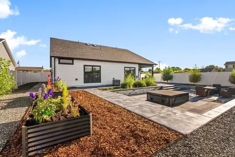 Exterior - 140 Skihi St, Dillon, MT 59725 photo 5 of 9