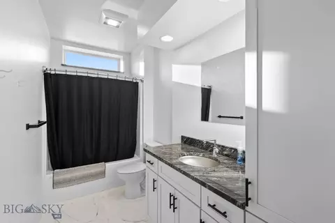 Bath - 140 Skihi St, Dillon, MT 59725 photo 2 of 3