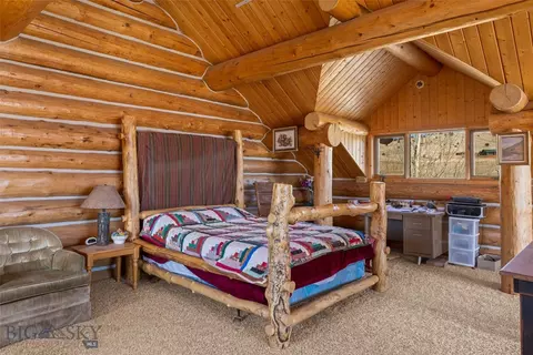 Bedroom - 90 Halo Loop Trl, Ennis, MT 59729 photo 3 of 5