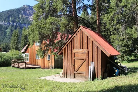 206 Broadway St W, Cooke City, MT 59020 photo 5