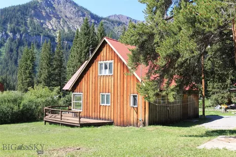 206 Broadway St W, Cooke City, MT 59020 photo 8