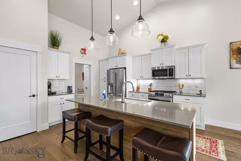 Kitchen - 2092 Chipset, Bozeman, MT 59718 photo 1 of 6