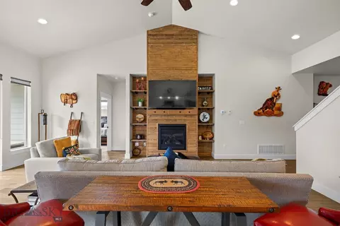 Living - 2092 Chipset, Bozeman, MT 59718 photo 4 of 4