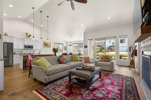 Living - 2092 Chipset, Bozeman, MT 59718 photo 1 of 4