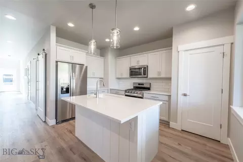 464 Meriwether Ave, Bozeman, MT 59718 photo 9