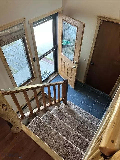 Entry Way - 8720 Ridgeview Mdws, Butte, MT 59701 photo 1 of 8