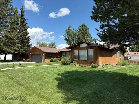 515 Stock St, Big Timber, MT 59011