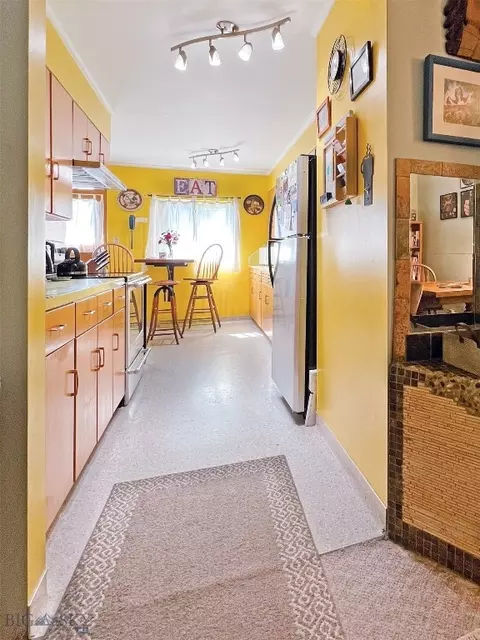 Kitchen - 616 E Center St, Dillon, MT 59725 photo 4 of 4