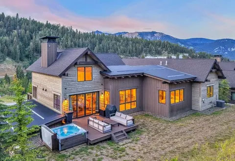 538 Outlook Trl, Big Sky, MT 59716