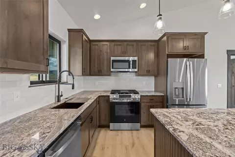 Kitchen - 21 Sharon Rose Rd, Ennis, MT 59729 photo 3 of 7