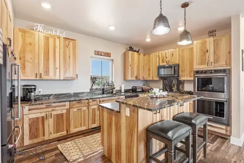 Kitchen - 450 Hyde Park, Butte, MT 59701 photo 1 of 3
