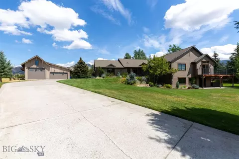 68 Sky Light Ct, Bozeman, MT 59715