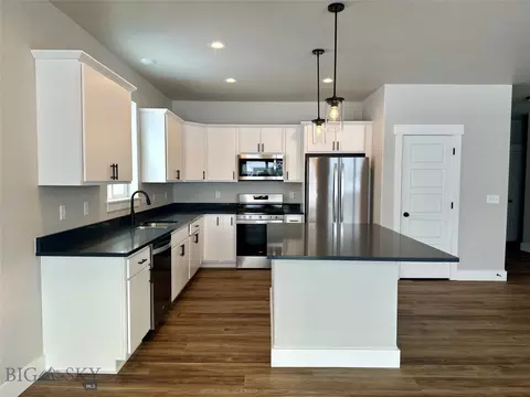 2303 Oriole Dr, Belgrade, MT 59714