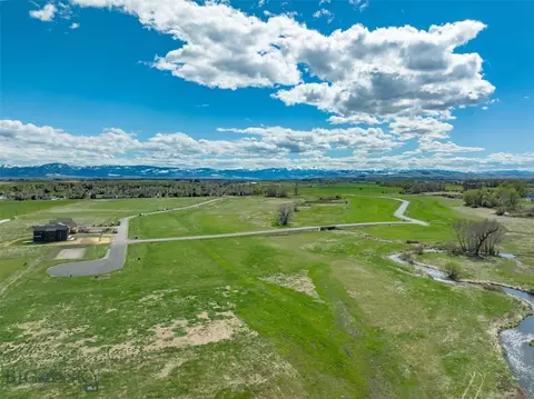 26 Tailwater Dr, Bozeman, MT 59718 photo 2