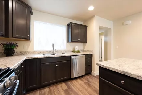 Kitchen - 609 Snow Ghost, Belgrade, MT 59714 photo 5 of 5