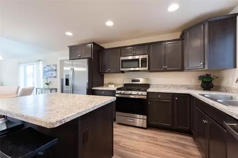 Kitchen - 609 Snow Ghost, Belgrade, MT 59714 photo 3 of 5