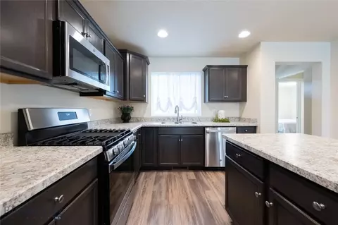 Kitchen - 609 Snow Ghost, Belgrade, MT 59714 photo 4 of 5