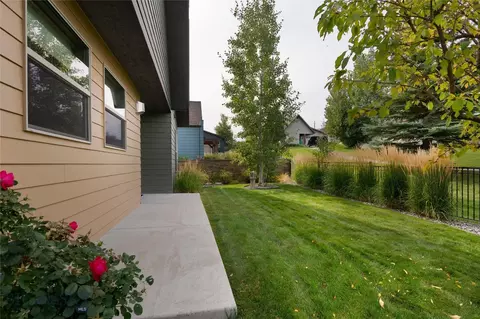 958 Knolls Dr, Bozeman, MT 59715 photo 17