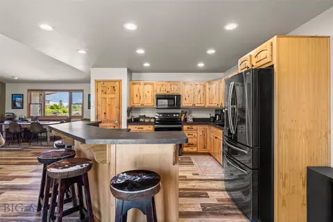 Kitchen - 39 Rainbow Loop Dr, Mcallister, MT 59740 photo 5 of 6