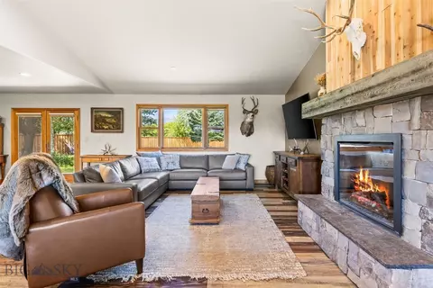 Living - 39 Rainbow Loop Dr, Mcallister, MT 59740 photo 2 of 4