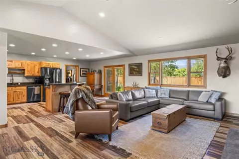 Living - 39 Rainbow Loop Dr, Mcallister, MT 59740 photo 3 of 4