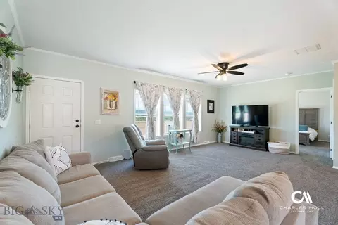 Living - 33 Rocky Rd, Boulder, MT 59632 photo 2 of 2