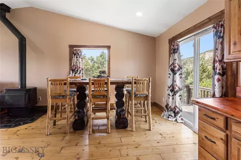 Dining - 3337 Iris Rdg, Ramsay, MT 59748 photo 2 of 2
